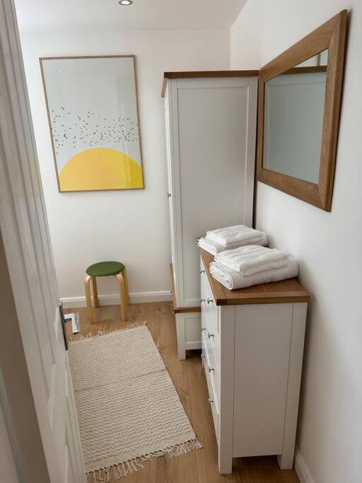 Stylish, Smart & Fun 4 Bed *
