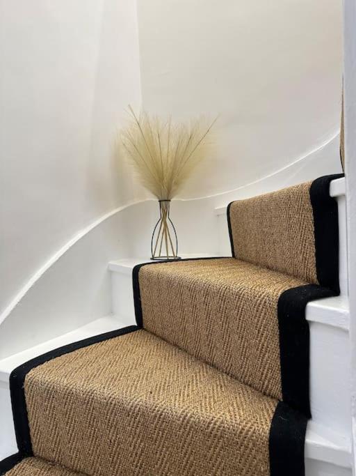 Apartment Stylish, Smart & Fun 4 Bed *